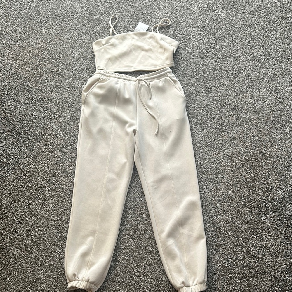 Elegant White Women's Jumpsuit